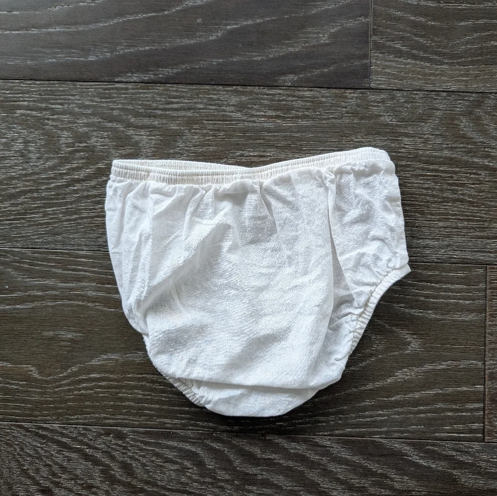 Baby Gap White Eyelet Dress with Green Bow Size 12-18 Months